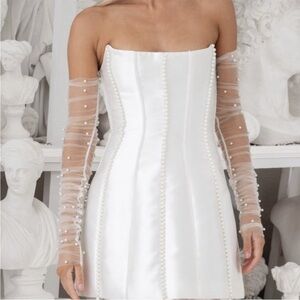 Eliya The Label Pearl sheer sleeves